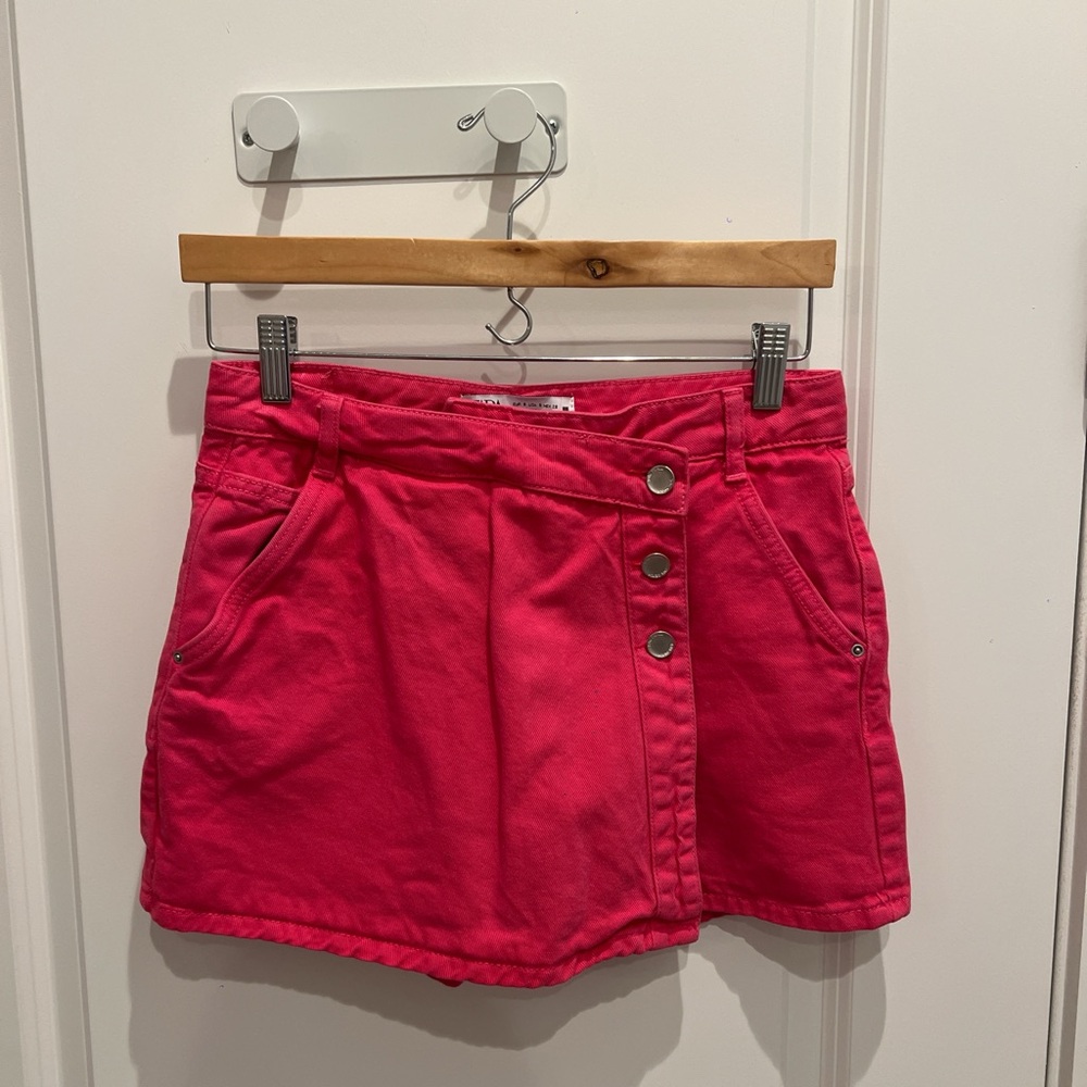 Zara Pink Skirt/Short with Buttons